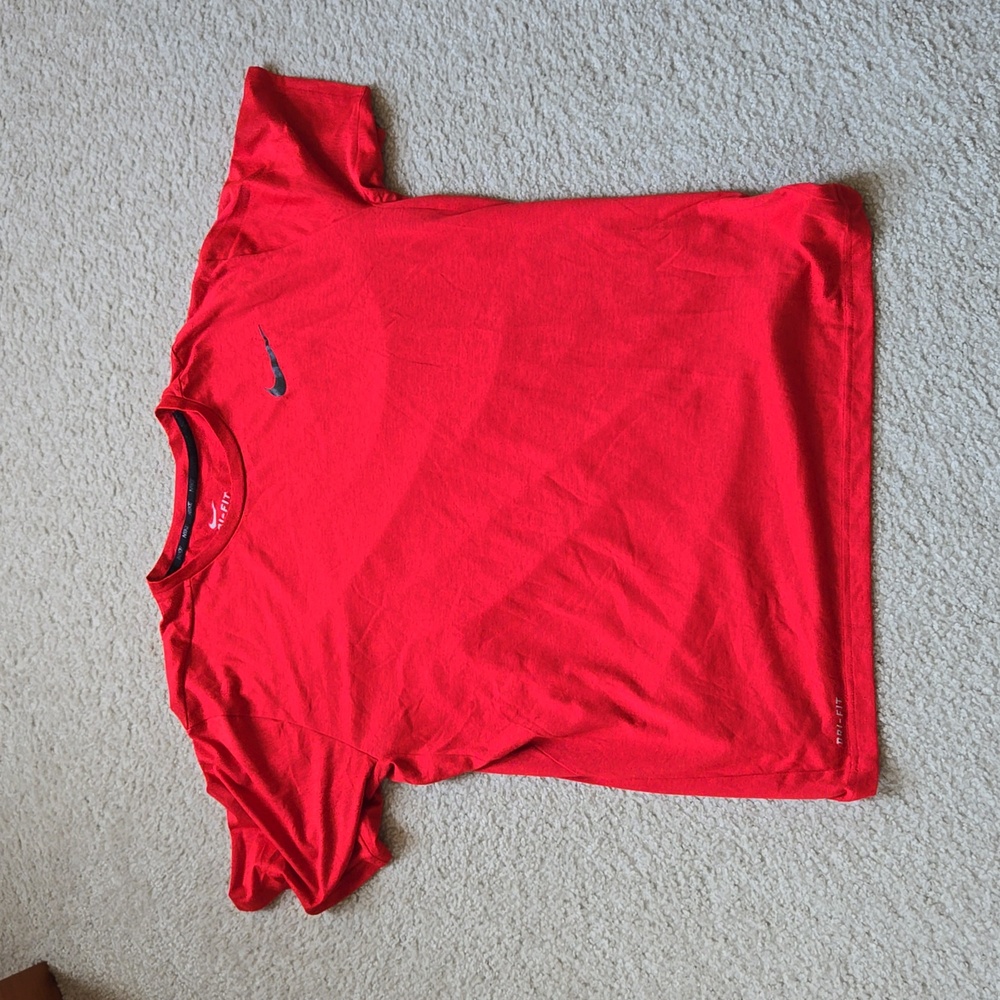 Nike Dri-Fit Short Sleeve Shirt